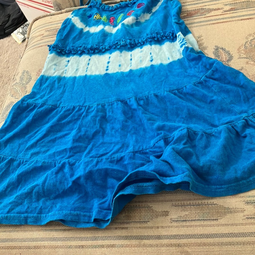 FINAL MARKDOWN Girls Mayan paradise dress large